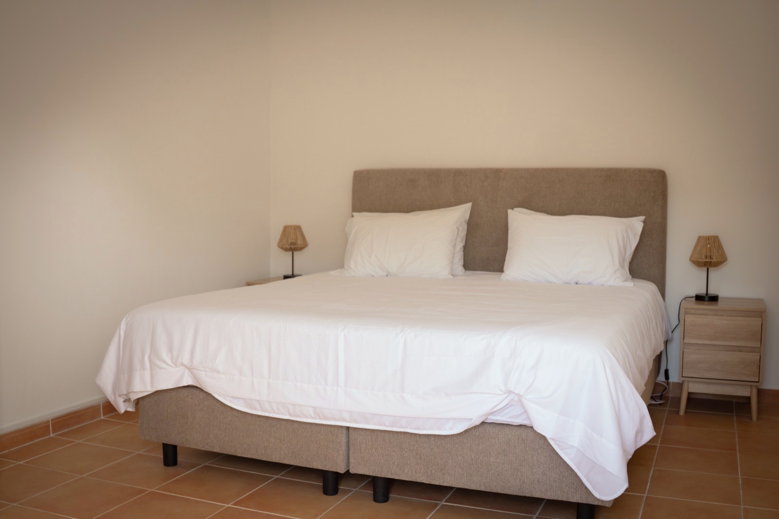 Master bedroom The Lodge Casa Moondi